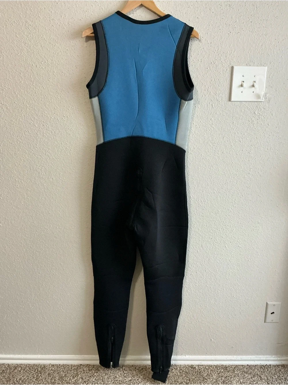 Nrs kids sleeveless